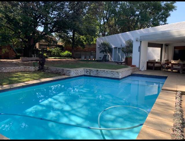 5 BEDROOM HOUSE FOR SALE IN VANDERBIJLPARK SW 5